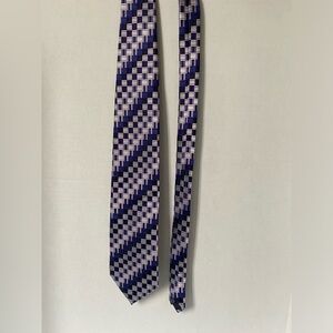 Van Heusen Purple Geometric Designer Mens Classic Silk Neck Tie